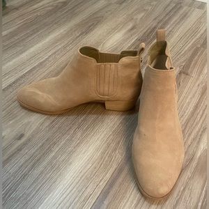Michael Kors Suede booties